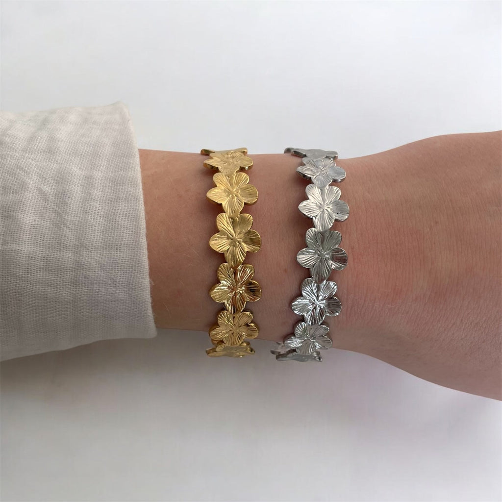 Bracelet manchette Renouvellement