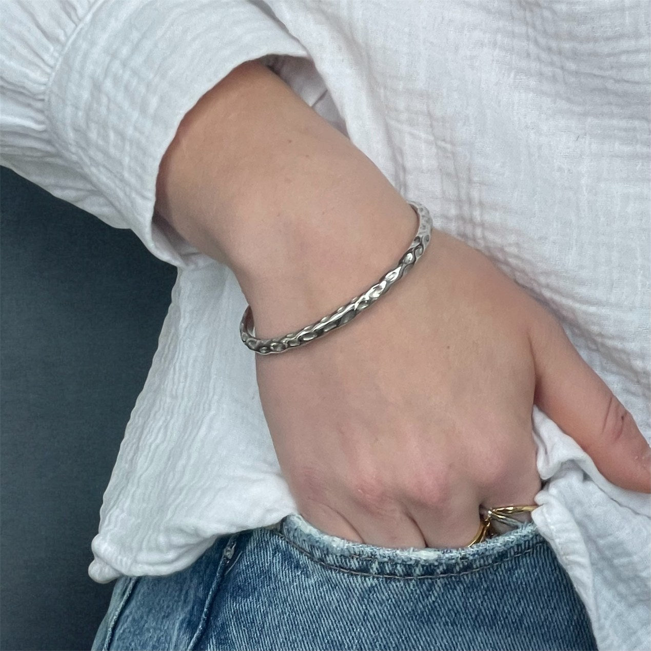 Bracelet manchette Perspective